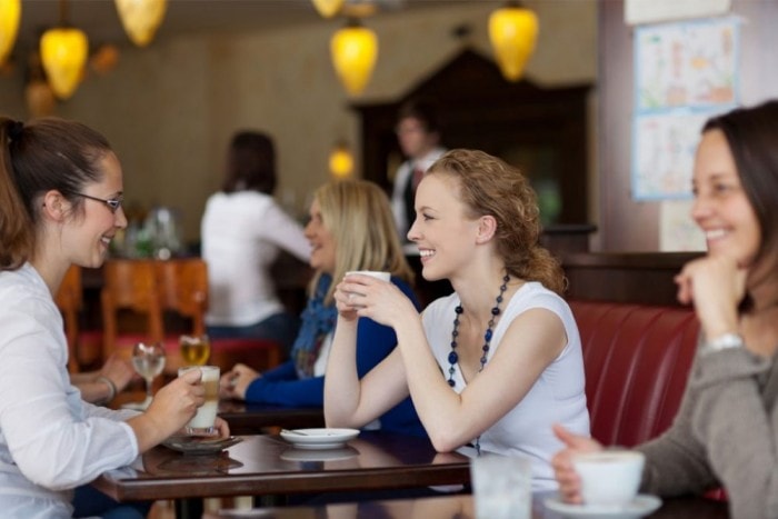 как научиться разговаривать с людьми